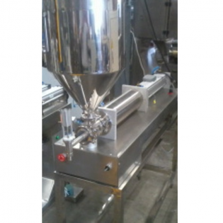 LLENADORA DE PRODUCTOS VISCOSOS SEMI AUTOMATICA MODELO 5